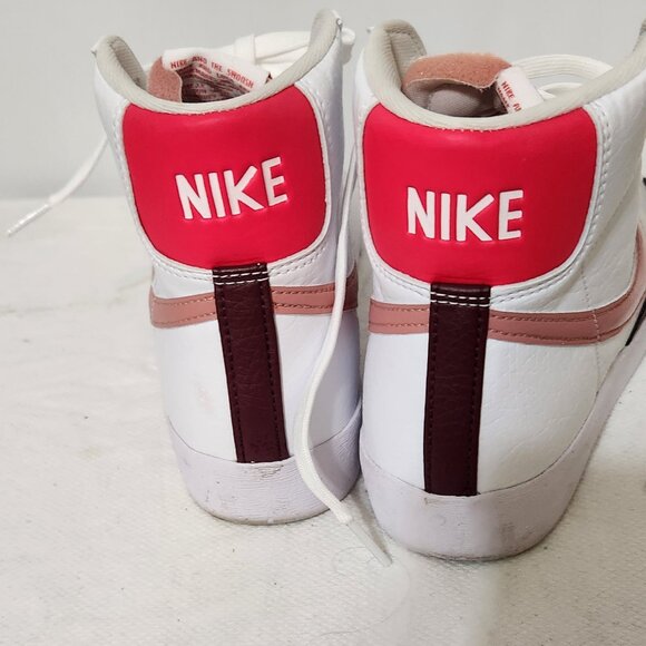 Nike Blazer Mid '77 Next Nature Womens Size 9.5 White Pink Athletic Shoes - Picture 4 of 8